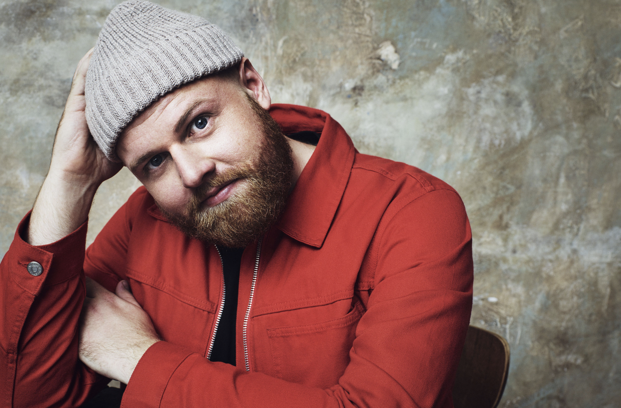 TOM WALKER – What a Time To Be Alive