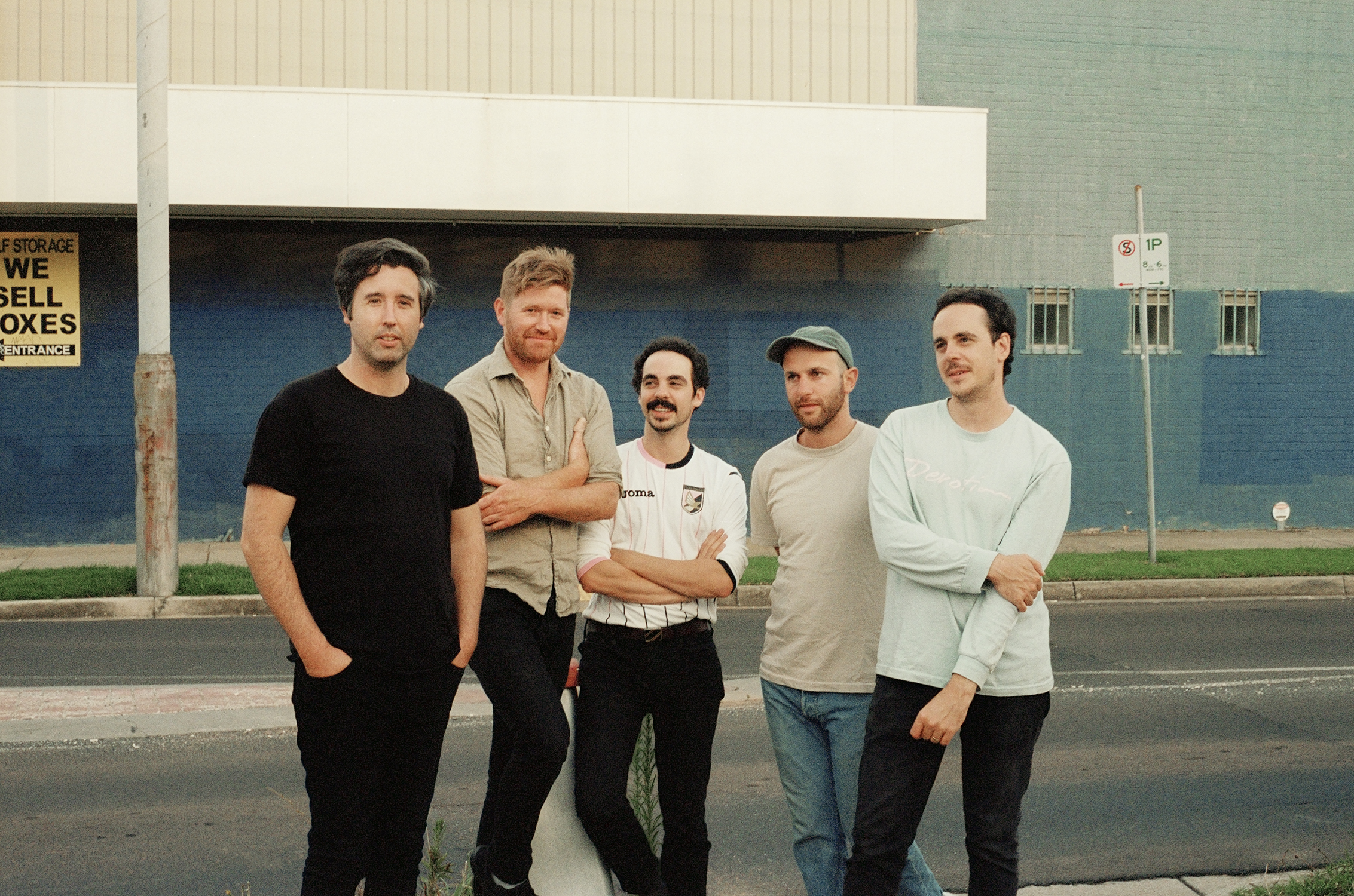 ROLLING BLACKOUTS COASTAL FEVER – Interview