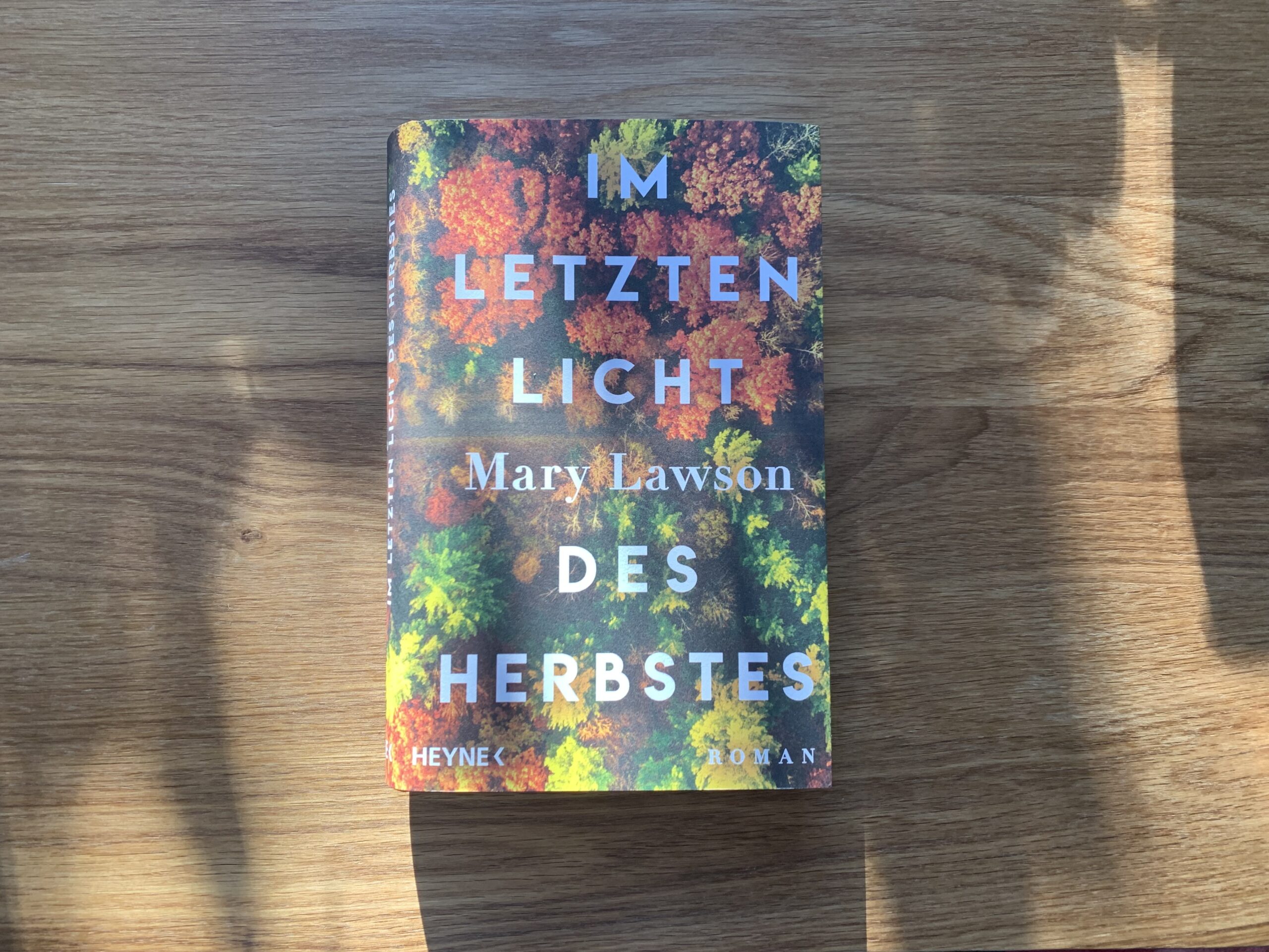 MARY LAWSON – Im letzten Licht des Herbstes